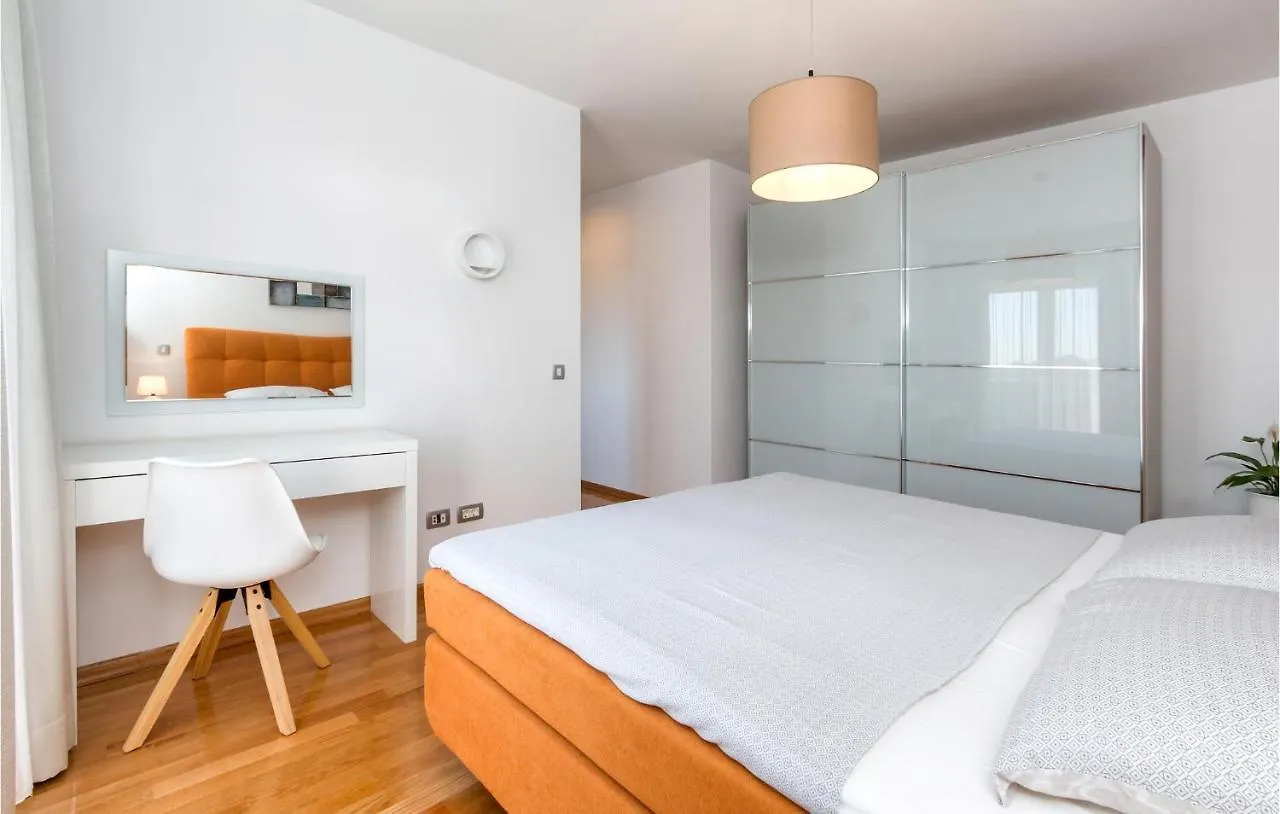 Gorgeous Home In Krmed With Wifi Casa vacanze