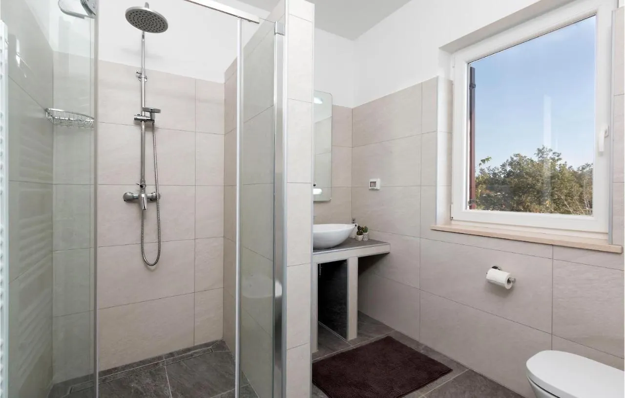 Casa vacanze Gorgeous Home In Krmed With Wifi